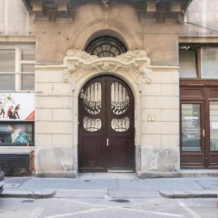 Budapest Revay Apartments Eksteriør bilde
