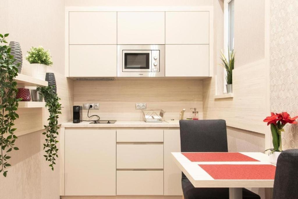 Budapest Revay Apartments Eksteriør bilde